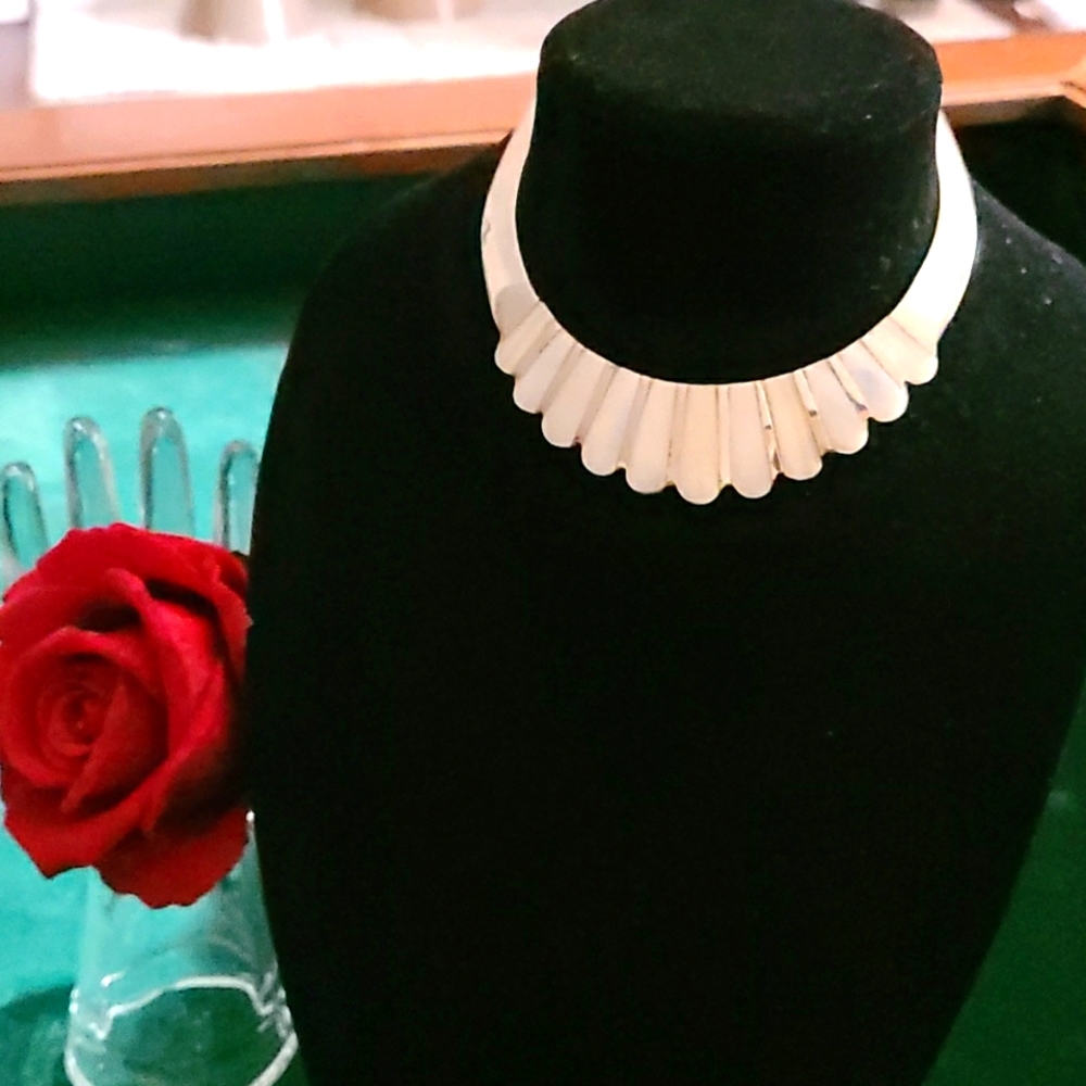 Vintage inlay mother of pearl choker